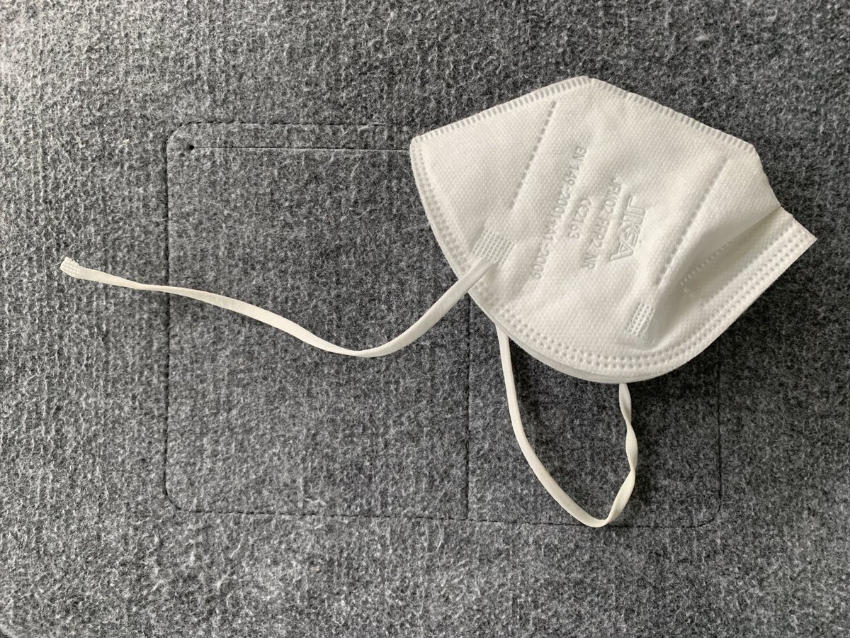 udowiegaertner's tweet image. Bin ich eigentlich der einzige, dem das ständig passiert?
Oder ist es ein Feature des Herstellers, um die Einmalnutzung zu gewährleisten?
Wie kann so etwas beim #Systemtest nicht auffallen?
#ffp2 #fail #usercentricity #maske