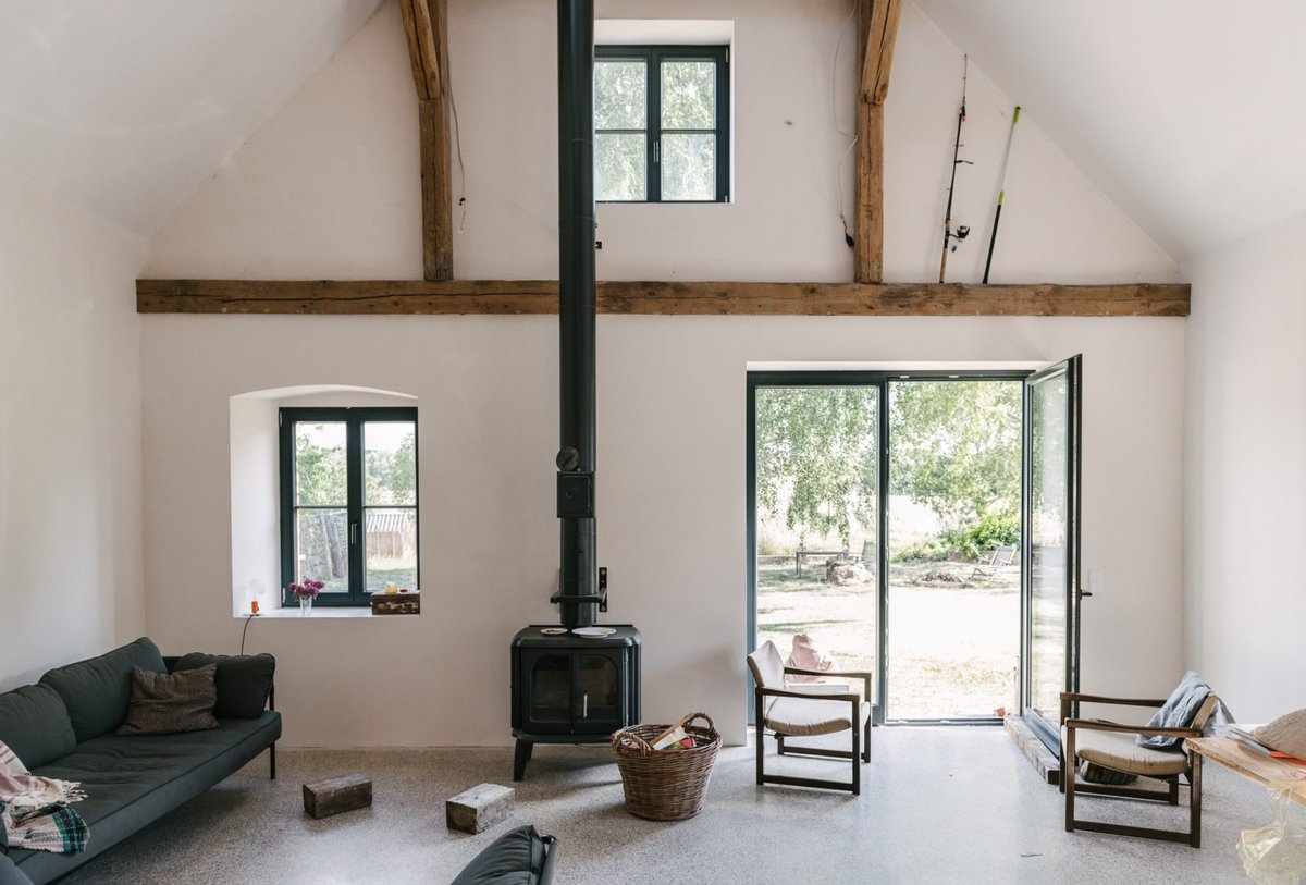 Friends of Friends tweet media