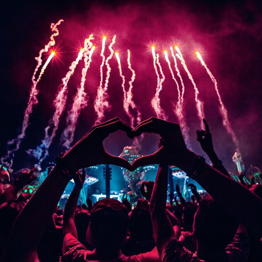 ‼️BREAKING: <a href="/tomorrowland/">Tomorrowland</a> will no longer take place in 2021 due to local government restrictions. 

See the full statement at instagram.com/p/CQeHVTpnHUN/