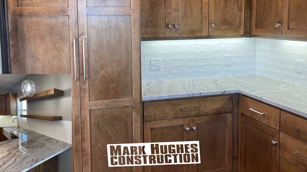 MarkHughesCons1's tweet photo. We love this color combination of warm wood tones, white subway backsplash, and interesting granite. This kitchen is the perfect mixture of timeless and trendy! #markhughesconstruction https://t.co/TNKy0c1fdE