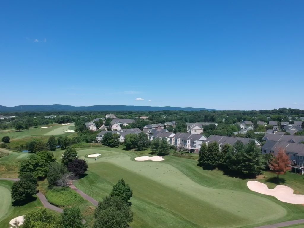 PCagronomy's tweet image. Weather perfect for final round of AJGA three little birds championship #TeamWorkMakesTheDreamWork #details