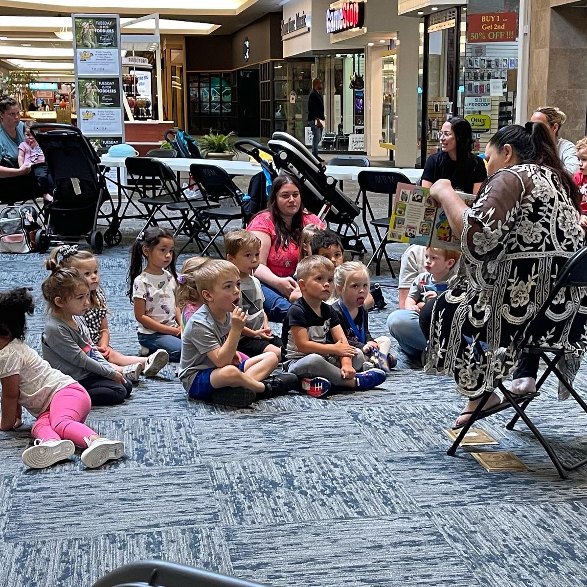 Meadowbrook Mall tweet media