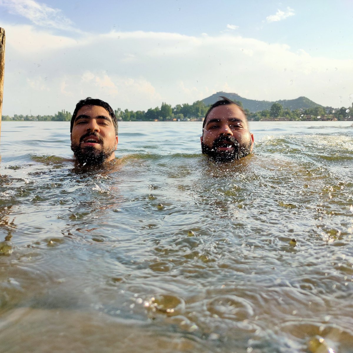 madnisaeb's tweet photo. Beating the heat 🔥 After a long time . 

P.C.:- @syed_mehsher 
#BeatTheHeat🔥#summervibes #silkrouteexploits🗺 #kashmir https://t.co/8qzsfINQUJ