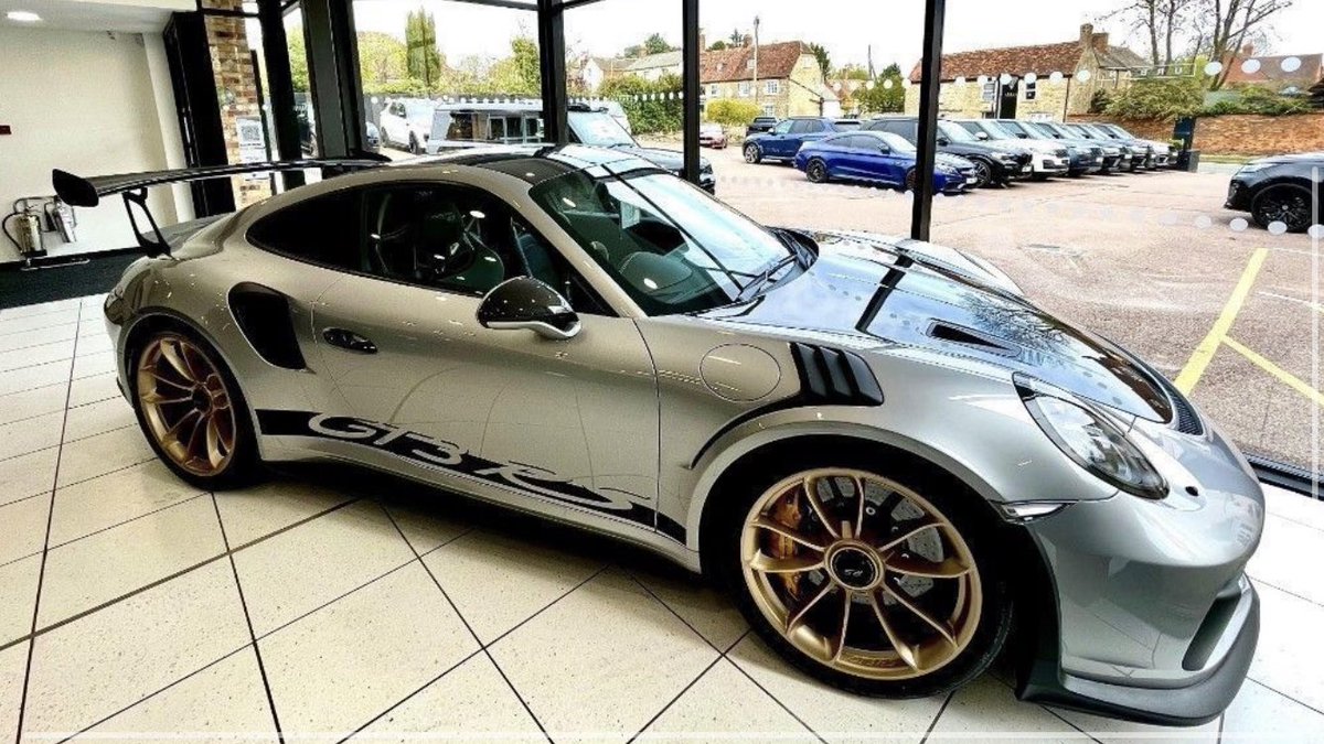 PorscheSauce tweet picture
