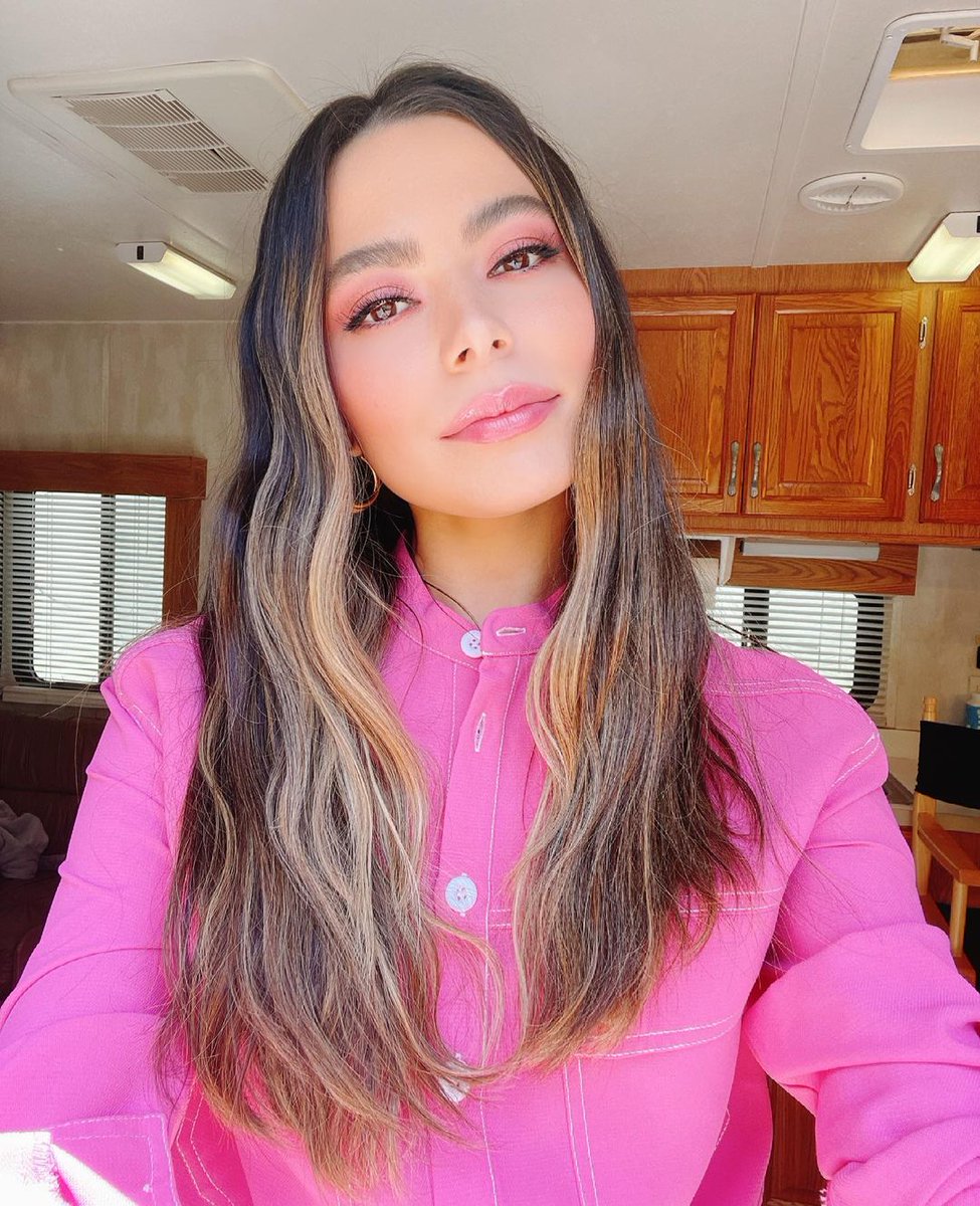WitsofAction's tweet photo. On Wednesdays we wear pink https://t.co/TxMlL5lrFZ