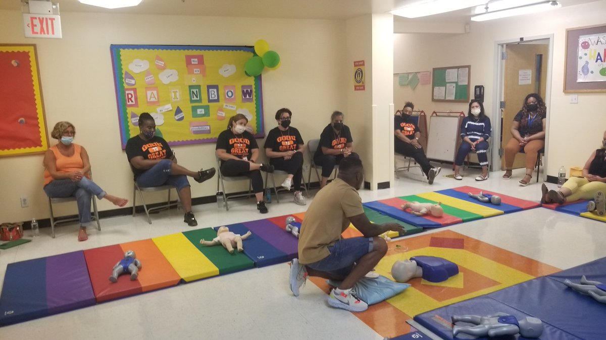 Staff @ OECC <a href="/EarlyCenter/">Orange Early Childhood Center</a> <a href="/Principal_JB1/">Jacquelyn Blanton</a> getting CPR re-certified!  We are ready to save you!! #GoodtoGreat <a href="/Gerald_Fitzhugh/">Gerald Fitzhugh II, Ed.D. 👌🏾♦️👌🏾♦️KAY</a>