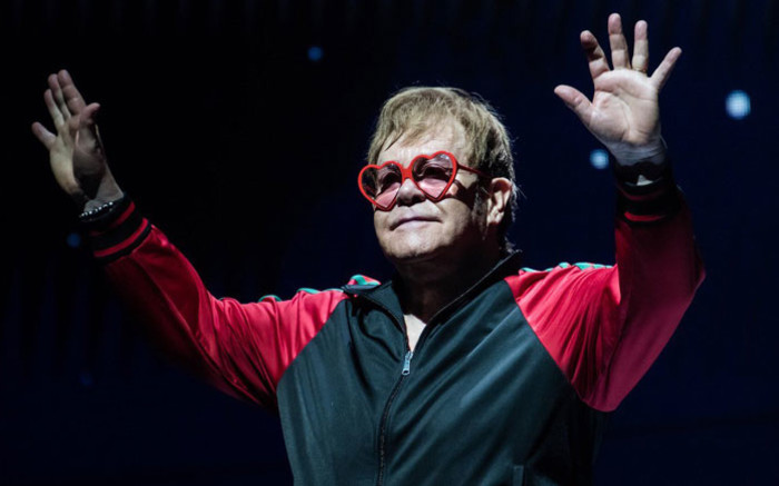 Elton John extends farewell tour in US, Europe