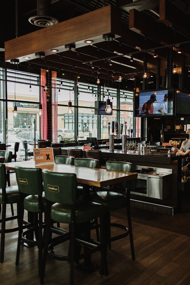 Our Windermere location is now accepting resumes for cooks + bartenders! Forward your resume to windermere@brownssocialhouse.com #yeg #yegjobs #edmonton