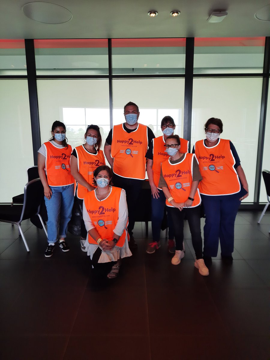 BKPCAppeal's tweet photo. The #BKPCA would like to say a huge thanks to all the Phlebotomists from @WeAreLSCFT
who continually give up their free time to take blood at our test events. Without you all, we wouldn't be able to carry on saving lives 🙏❤🧡 https://t.co/wvIfMJH8jn