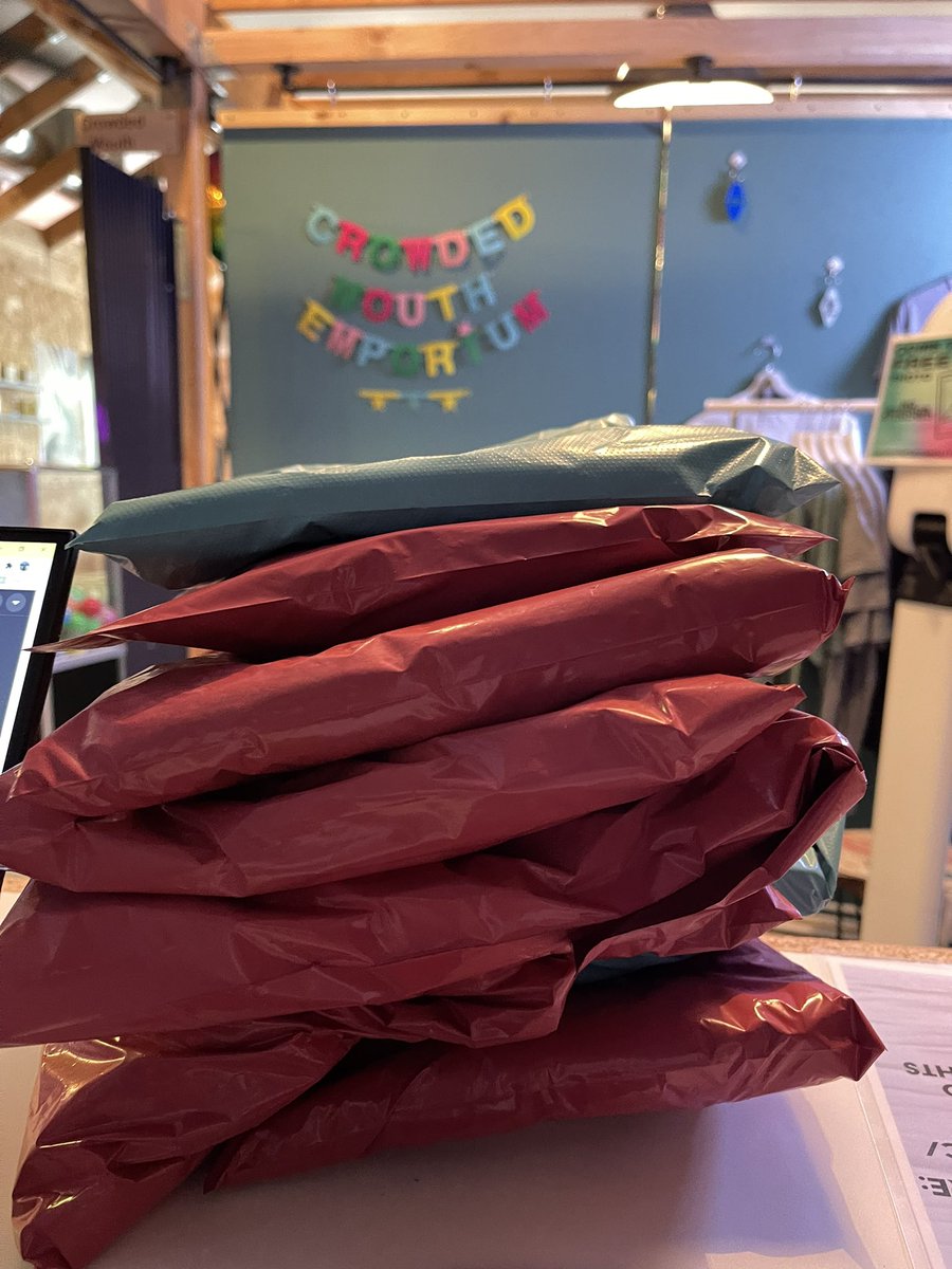 crowded_mouth's tweet photo. if you ordered a #s4tb shirt, it’s going out today! 
thanks again to @SandraMoonepie @JodyTheWrestler @adrielnoctis &amp; @BoiLazarus for letting me do this and to yall for getting them! 
a little birdie told me that they will have a very limited amount at upcoming shows 😈 https://t.co/vcN5oiMRNp