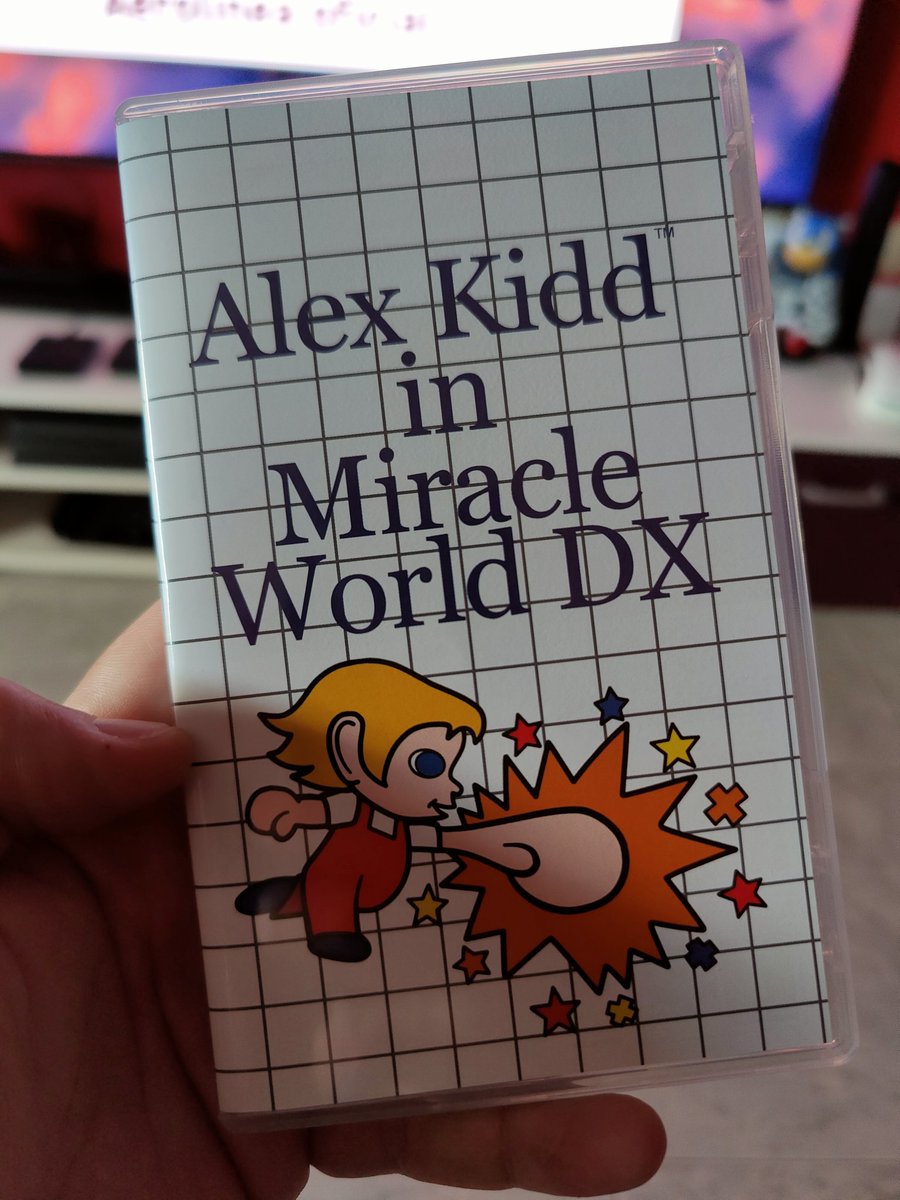 MiCalvaTrans's tweet photo. Es o no es la portada más bonita que ha parido madre #AlexKiddInMiracleWorldDX #AlexKidd #sega #amor #canarias #AlexKiddEnGAME https://t.co/O7aZdHvVA4