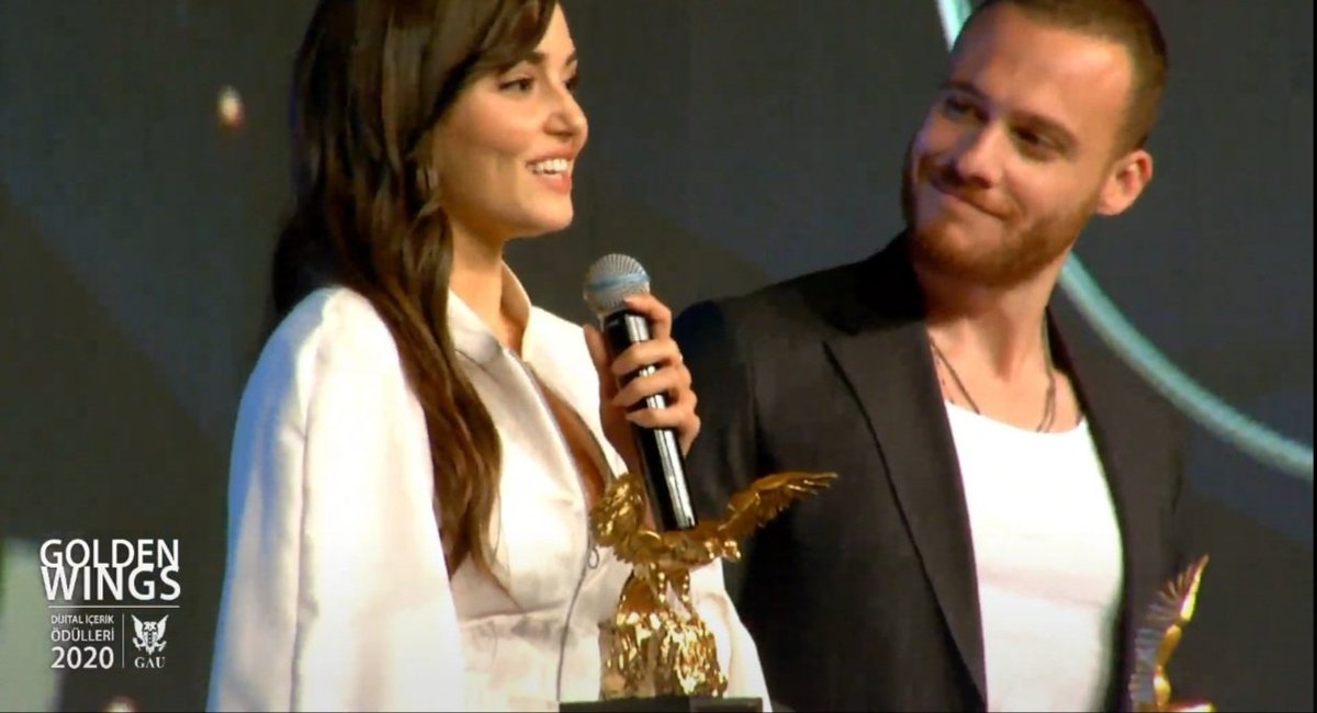 NASIL AĞLAMA NASIL GEL SEN AĞLAMA ŞUNLARA BAKIN