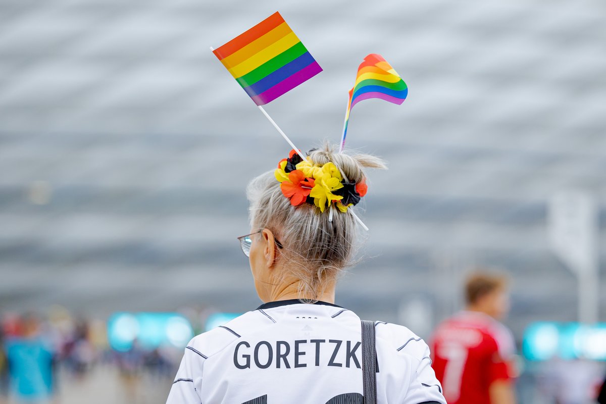 ESPNFC's tweet image. Fans have started to arrive at the Allianz Arena 🏳️‍🌈
