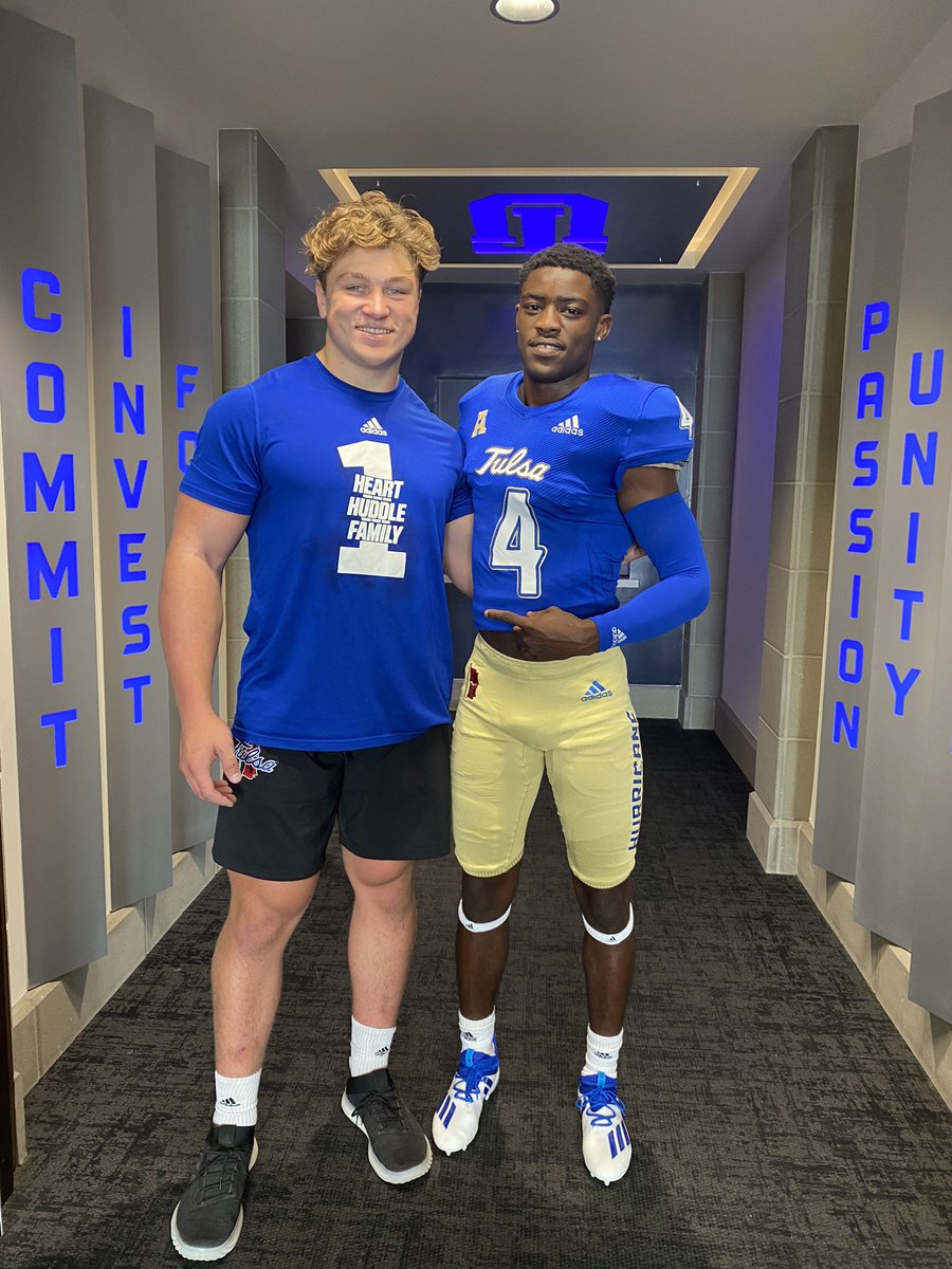 nunucam10's tweet photo. AGTG 🙌🏿After a great workout and visit I’m Grateful and Blessed to say that I have received an D1 offer from The University of Tulsa 👑🌀#HuntForTheCrown #ReignCane
@TulsaFootball @CBuck08 @CoachPMonty @Josh_Scoop @247Sports @1DutchAthletics https://t.co/3SDbrwwUPQ