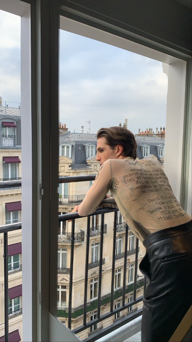 firesyllow's tweet image. te amo