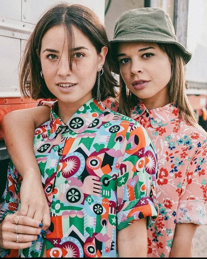 studioleparc's tweet photo. Camisaria com cara de arte e coloridas são lindíssimas. É puro charme, não é? 😍 #camisa #moda #cores
.
EN: Shirts looking like art and colorful are gorgeous! Is charming, isn't it? #shirt #fashion #colors https://t.co/dmccQKJOUa