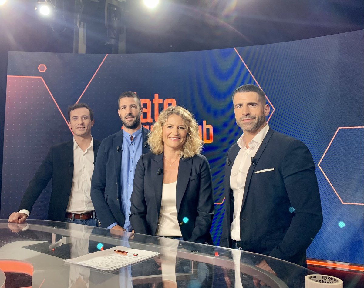 ✨Semaine Brennus … la suite ✨
On est avec <a href="/SebTillousBorde/">Tillous-B Sébastien</a> et <a href="/remitalo/">Tales Remi</a> pour revoir la finale 2013 
<a href="/castres/">castres</a> / <a href="/RCTofficiel/">RCT – Rugby Club Toulonnais</a> 
Et toutes les dernières infos avant la Finale #Top14 
A tout de suite sur <a href="/CanalplusSport/">CANAL+ Sport</a>