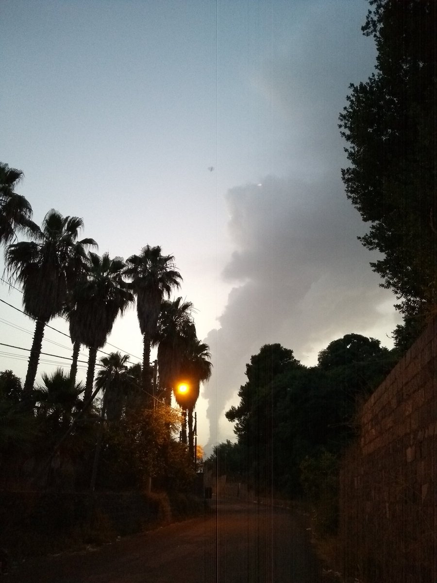 giusitarda's tweet photo. Ancoraaaa
#etna
#eruzione https://t.co/XjhzcuY5RP