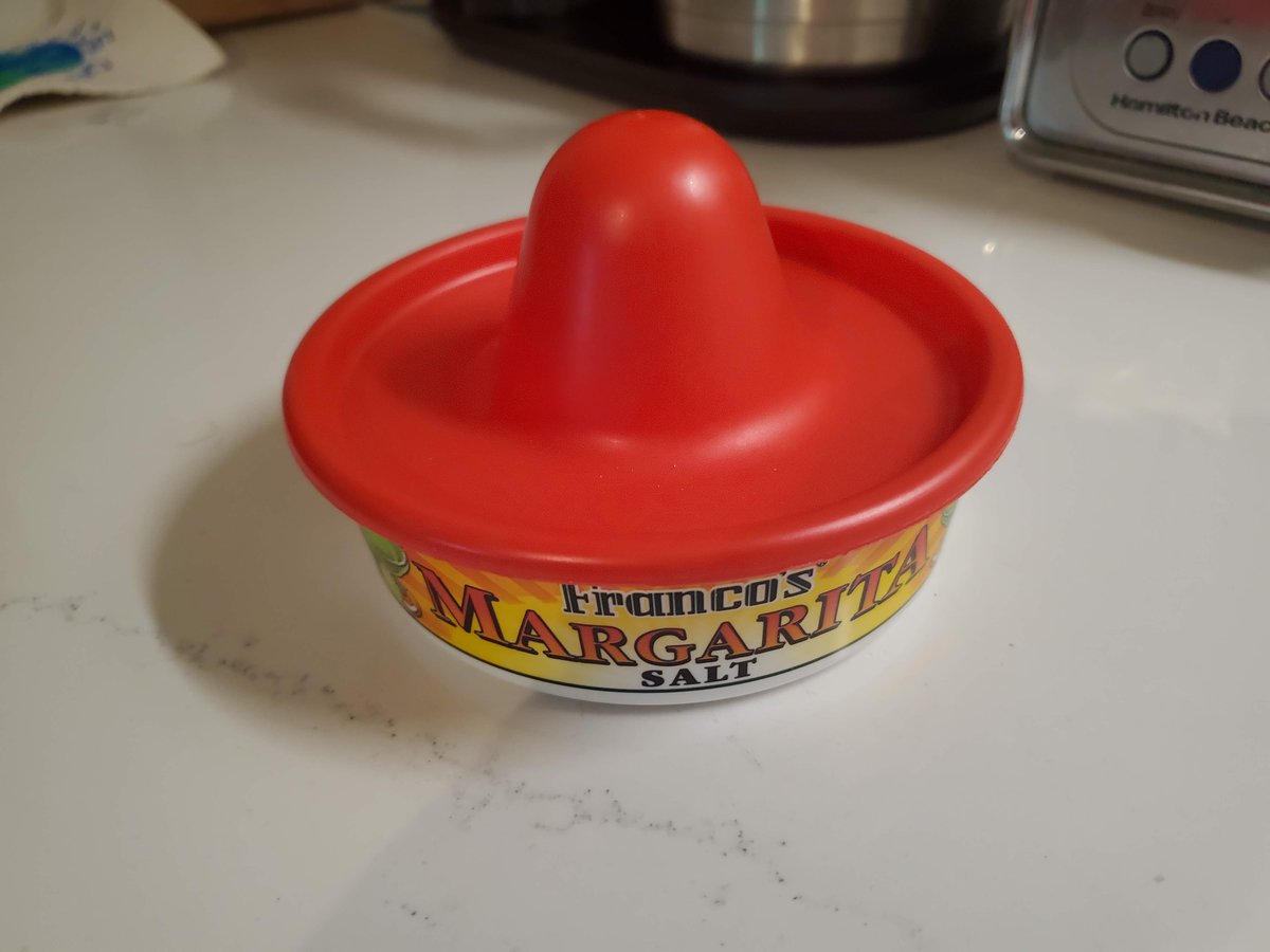tctroz13's tweet photo. Been out of table salt for a month now, good thing I had a backup on hand... https://t.co/KuWgmHdJXY