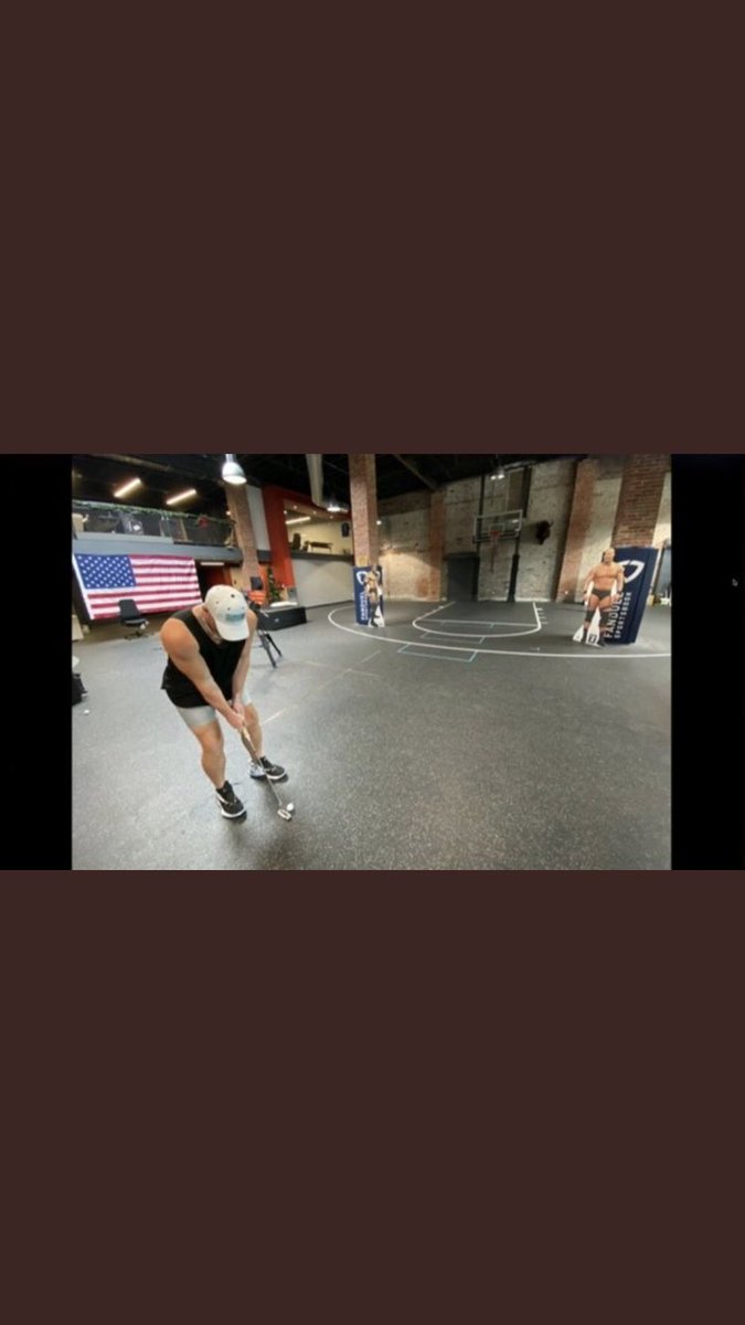 Tim McElroy tweet media