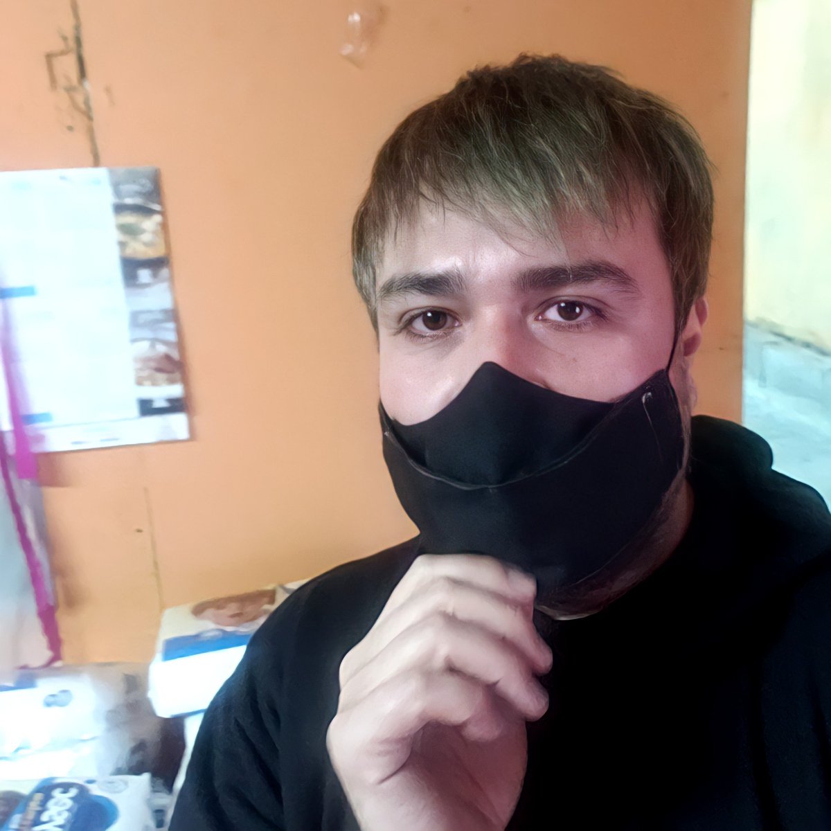 1.122 unidades de pañales para la pequeña Wendy de 3 años quien a raíz de la leucemia que padece necesita de su uso. Muy agradecidos como Fundación Bastián Alvial, gracias por el apoyo incondicional y dejo aquí las fotografías de la entrega como siempre con mucho respeto.