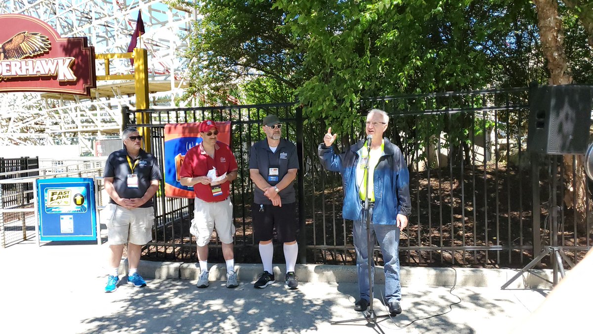 aceonlineorg's tweet photo. Congratulations to the @DorneyParkPR Thunderhawk for becoming ACE's newest ACE Coaster Landmark! #RideWithACE #PreservationCounts #ACEgivesBack https://t.co/qYg3Fak9cM