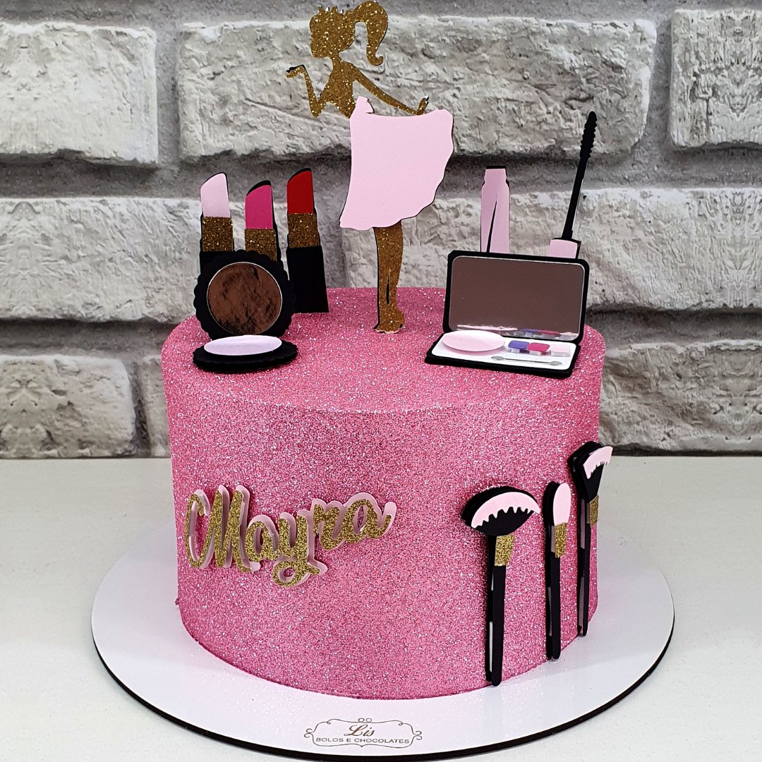 lisbolos's tweet photo. Muuito Brilho 😍
.
#Encomende
.
💳 Passamos cartão
◾ Consulte condições
.
☎ |34| 99646-5274 😊
#LisBolos #BoloDecorado #Chantininho #BoloFesta #ConfeitariaArtesanal #ConfeitariaArtistica #BoloAniversario #Uberlandia #Cake #CakeDesign https://t.co/m13fMh5YXy