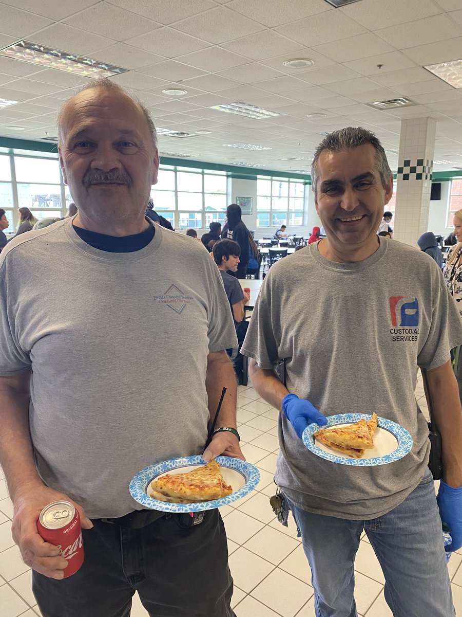 glascod's tweet photo. @FCSD_Custodial has left no surface untouched during our stay at @FPCHS for #Summerofacceleration

Thank you for all that you do! 

@BTMSeagles appreciate you! 💪

🍕🍕🍕🥤🥤🥤

 #sos #summerofsuccess #summerofaccellerarion @FlaglerEdFound https://t.co/7HzjL7MVtY