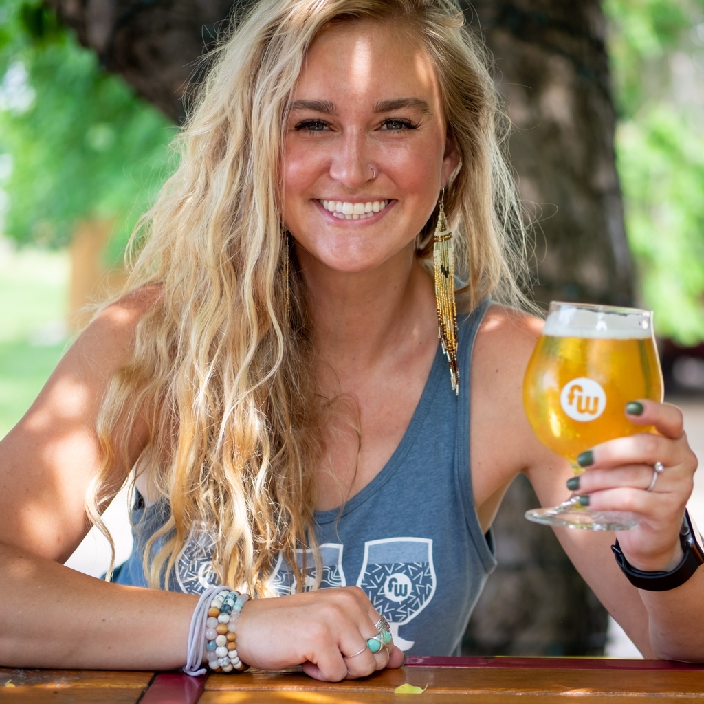 funkwerks's tweet photo. 🚨 Shameless-plug alert! 🚨 Lauren here, the heart, soul, and voice behind Funkwerks social media! 👋 Today marks my 4-year WERK-iversary and I just wanted to take a minute to thank all of you for following along here and making my job so fun - cheers! 🍻 #CheersToFourYears https://t.co/AY3qLiRXG9
