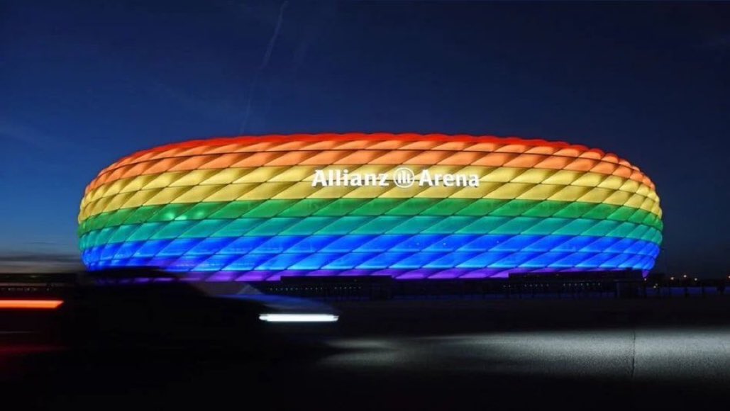 LFC_LGBT's tweet photo. Wishing all the #RainbowFlag waving fans every success for their team tonight in what should be a #RainbowStadium
Hoping @UEFA realise that standing up for #HumanRights is not political, but essential.
#UEFA
#GERHUN
#DEuHun
#csakegyutt
#Regenbogenfarben
#AllianzArena
#EURO2020 https://t.co/lBpa7zevQd
