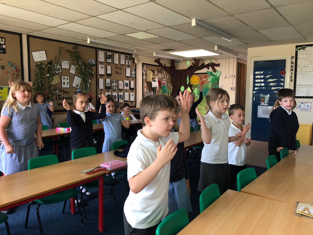 BranstonInfant1's tweet photo. Thank you @AshleyBanjo and Jordan Banjo for a lively story session this morning sharing #FlyHighCrew. Our Fox Class loved it! #summerofreading #readingfestival #readingcommunity #authorevents @scholasticuk @WSHEnglishHub @BookBranston https://t.co/lNLE0UdmBu