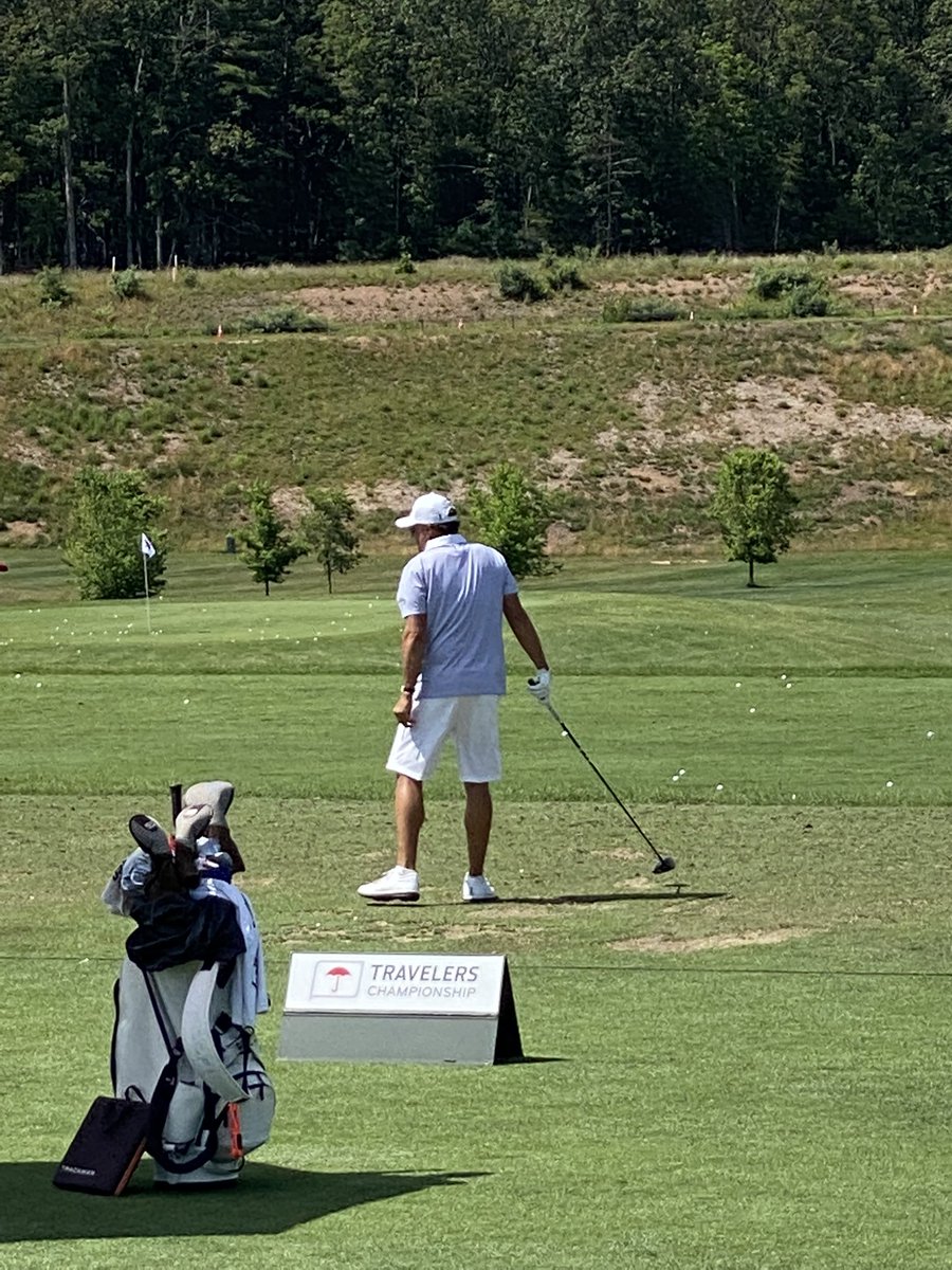 Daniel_Rapaport's tweet image. Once you win your 6th major they stop making you tuck in your shirt