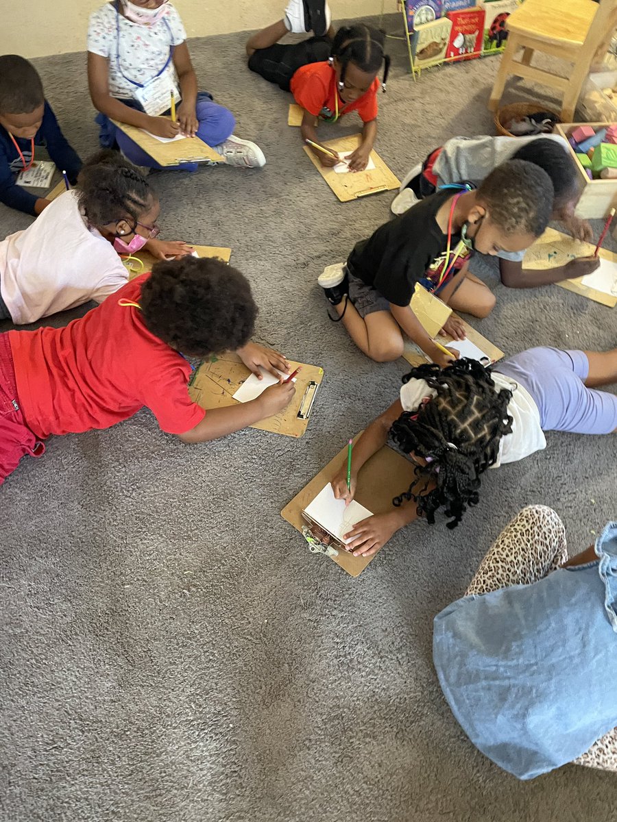 MaggieFAbrego's tweet image. In my classroom children are the initiators of the learning. Their voices are honored and they are considered relevant as they justify them and express them through drawing and writing! #earlyliteracy @kujawa_primary #Aldinesummerschool #highlevelthinking #reggio @JoshuaGobert