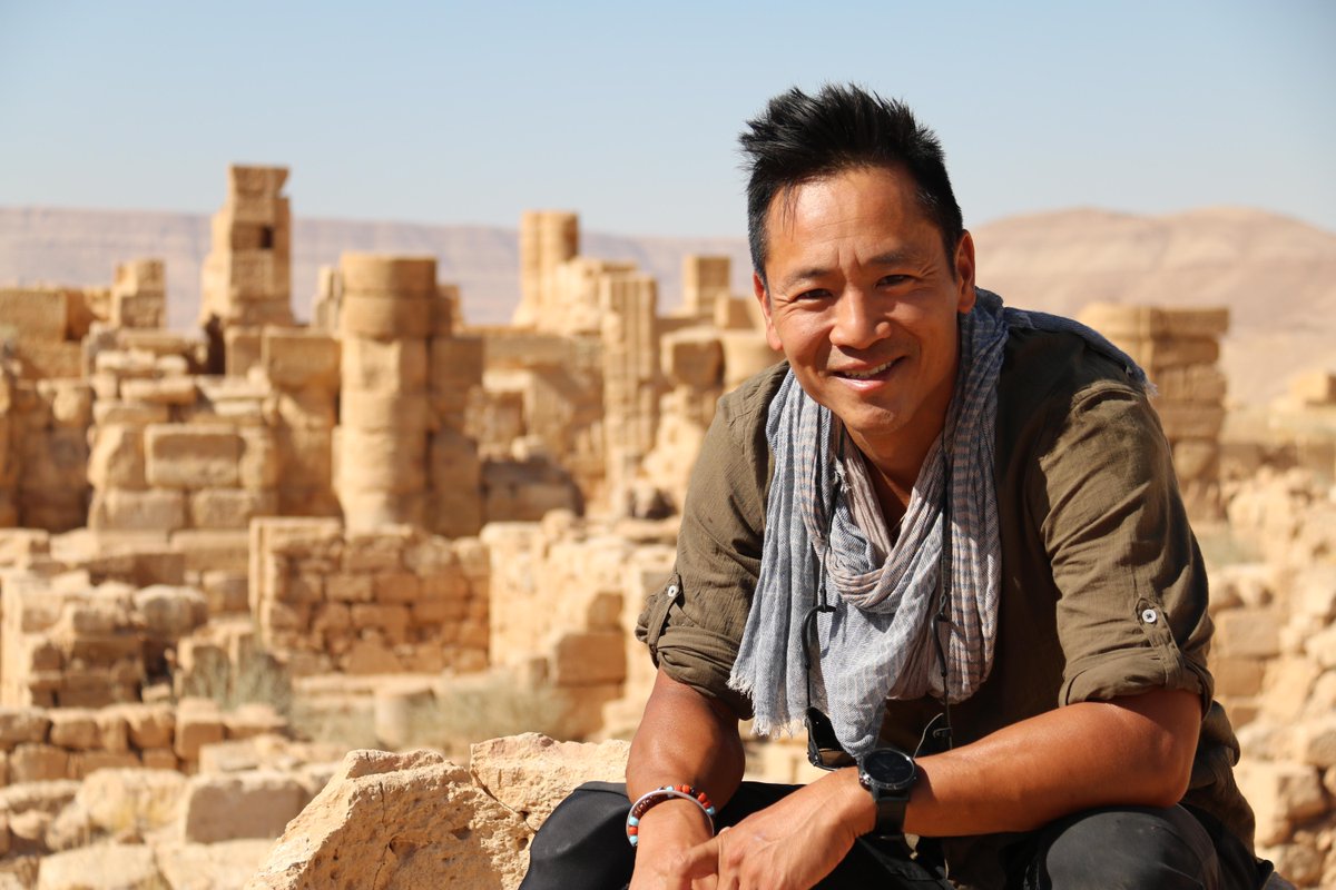 NatGeo_la's tweet photo. #CiudadesPerdidas con Albert Lin combina arqueología de alta tecnología, imágenes asombrosas, con el hallazgo de grandes descubrimientos. Disfrútala ahora, solo en @disneyplusla https://t.co/xqo0MGBpuG