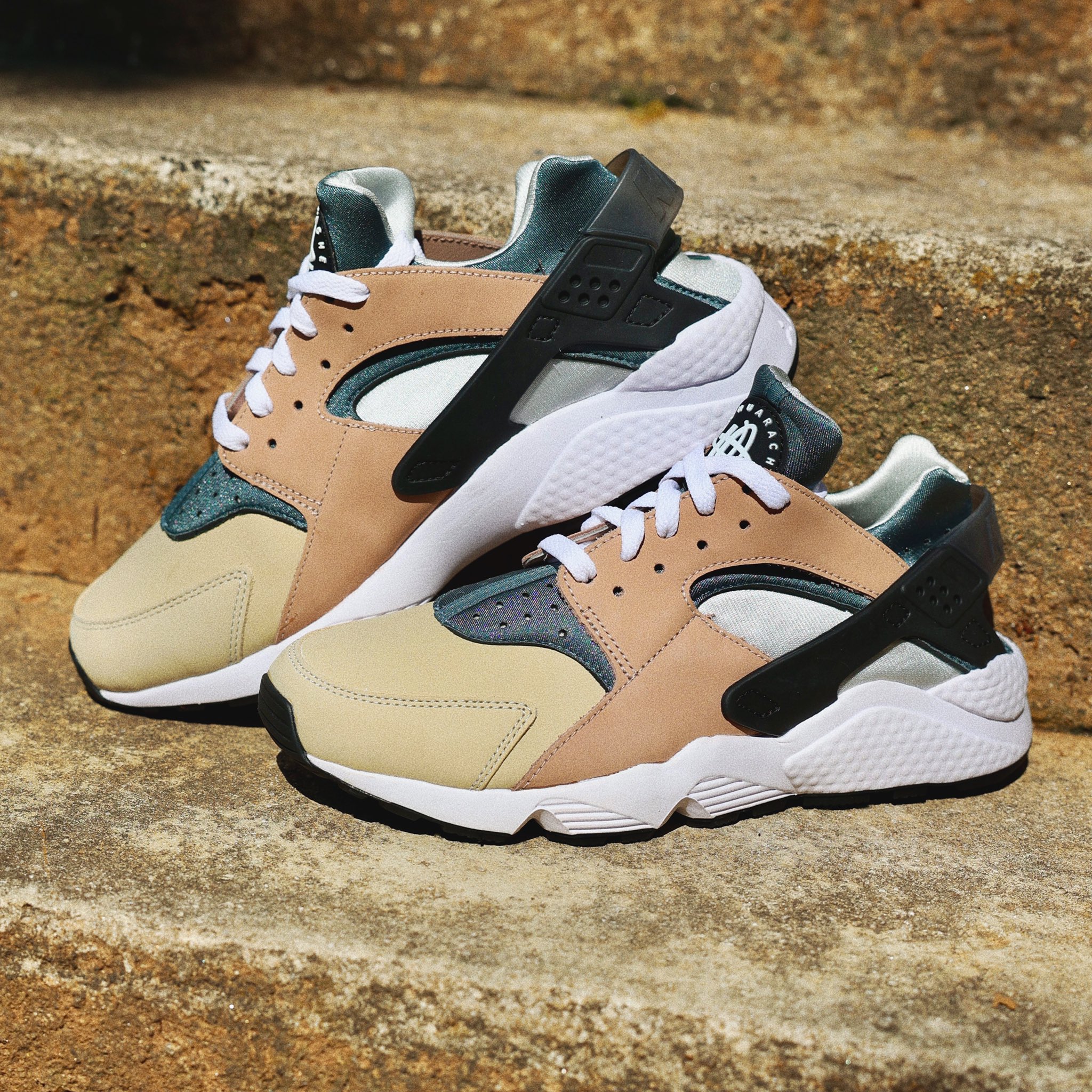 Wishatl Nowavailable Nike Air Huarache Escape 1 In Store Amp Online At T Co Zmyswkx05x The 21 Reissue Of The Nike Air Huarache Escape Brings Back A 03 Colorway That Originally Released As