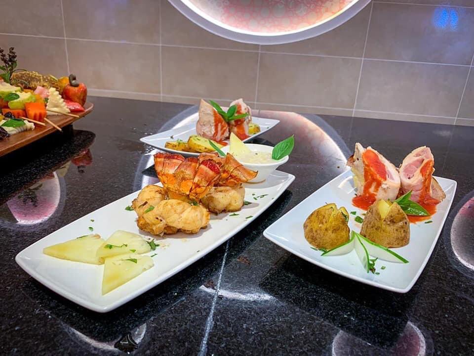 GranMuthu's tweet photo. You will enjoy the Traditional Cuban food in our resort!!!
#granmuthualmirantebeach #hotelalmiranteguardalavaca #cubanacanhoteles #suyoyseguro #cubanacanesparati #cubatravel #holguintravel #cubatudestinoseguro #elalmadecuba #respiranaturaleza #guardalavaca #mintur #muthuhotels https://t.co/WiNwyrkCZ5