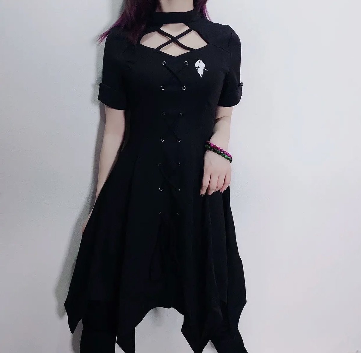 NieR_tokyo's tweet photo. 🎁本日〆切プレゼント企画🎁

《NieR BRAID STYLISH DRESS》

🎁4名様にプレゼント🎁

◼応募方法
フォロー(@NieR_tokyo) &amp; RT
◼締切〆  本日24時

※鍵垢の方も対象内です。
こちらの商品は〆切後販売予定となります。
是非ご参加ください🙇‍♂️🙇‍♀️ https://t.co/3fXUkvFQBV