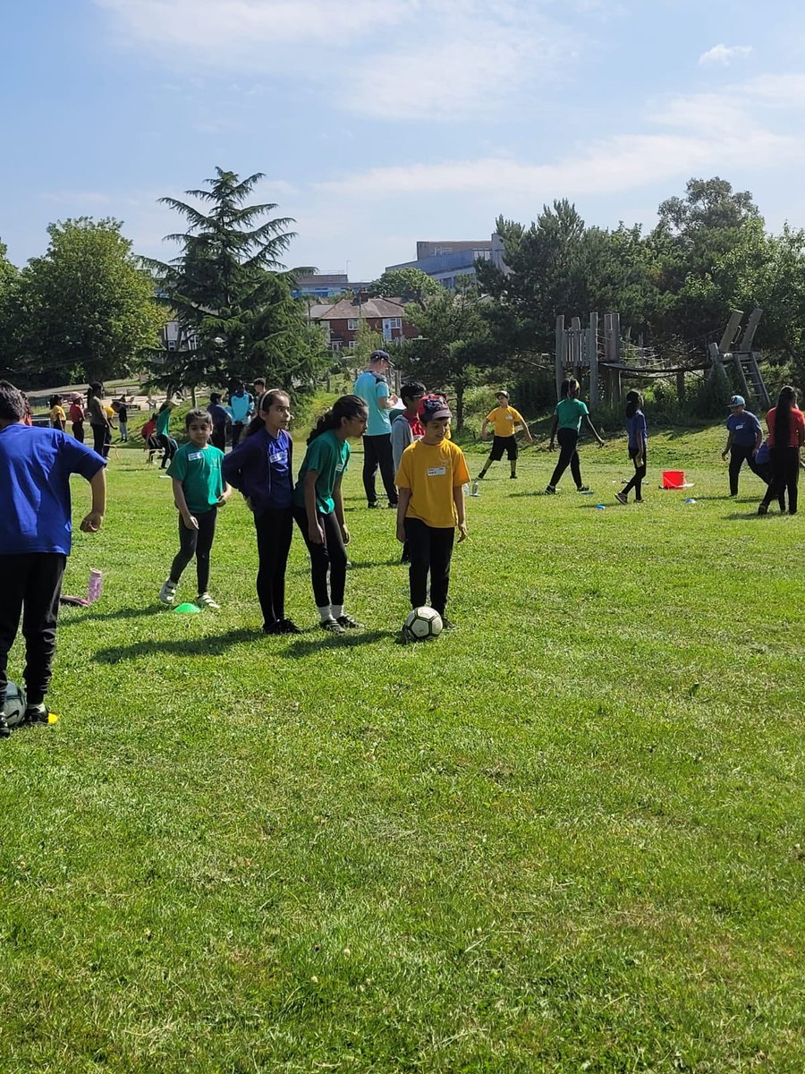 MrsSeniorLHS's tweet photo. ⚽️ @MissEdwardsLHS @MsAl_Alousi @HeadLHS @MissBurrellLHS @LHS_Blackstaffe @MissDosSantos1 @HeadLHS @LHS_Watford https://t.co/LF8SkmvqFm