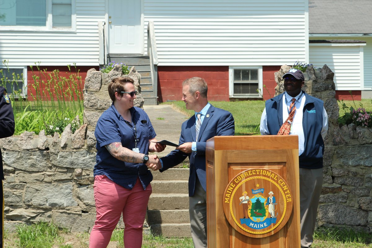 MCC_Corrections's tweet photo. It is our pleasure to announce a number of recent promotions at the Maine Correctional Center.  https://t.co/7SLYK6HaeT @WeAreWellpath @MECorrections #corrections #correctionalofficers #correctionalnurse #Hiring #opportunity https://t.co/1c9icC3DoB