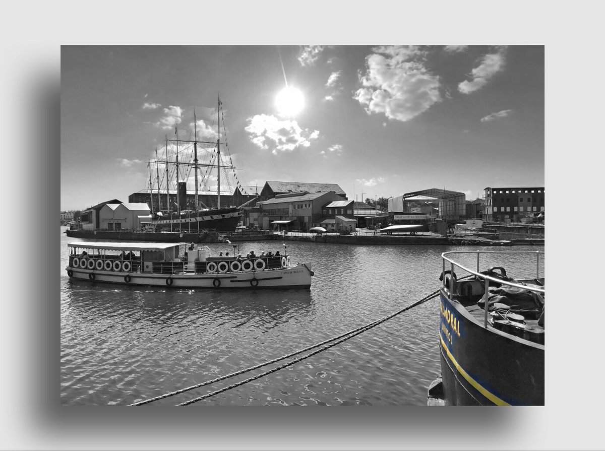 Bristol Harbour #towerbellebristol #balmoral #ssgreatbritain #bristol #bristolharbourside #ships #boats #maritimephotography #picoftheday #photooftheday #thephotohour #blackandwhatephotography #placestovisit #bristollife
