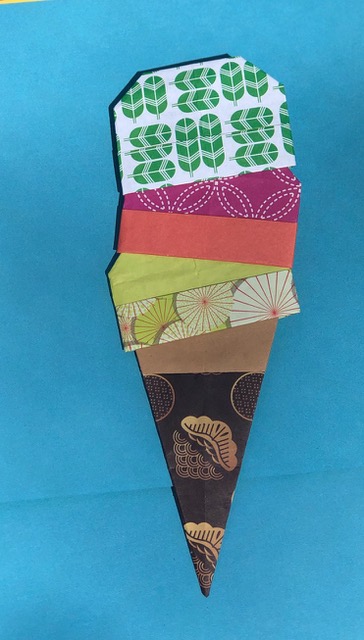 I scream, you scream, we all scream for ice cream!🍦 Be a part of #MoMath’s most delicious #FoldingFridays event yet on June 25 at 4:30pm ET. Create your own #Origami ice cream cone with as many scoops as you desire! To register for this event, go to foldingfridays.momath.org