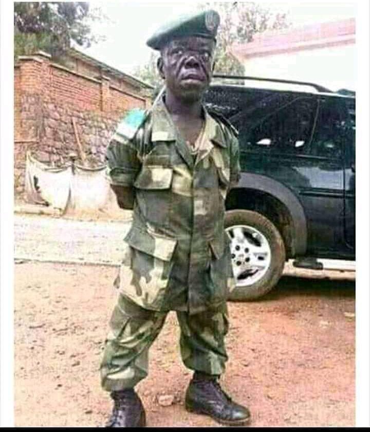 DhakaNok's tweet photo. @TeeMeeNorth Make @GwazaVictoria catch u.
I no dae😅 https://t.co/556reXVMnt