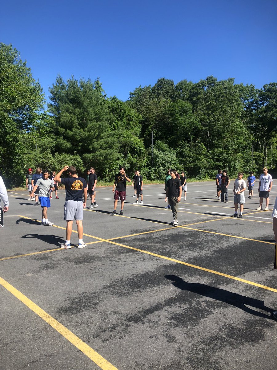 Coach_TyBowen's tweet photo. Love seeing our guys get after it! #CaseFootball #BeThatGuy https://t.co/vIcSJ2ncat