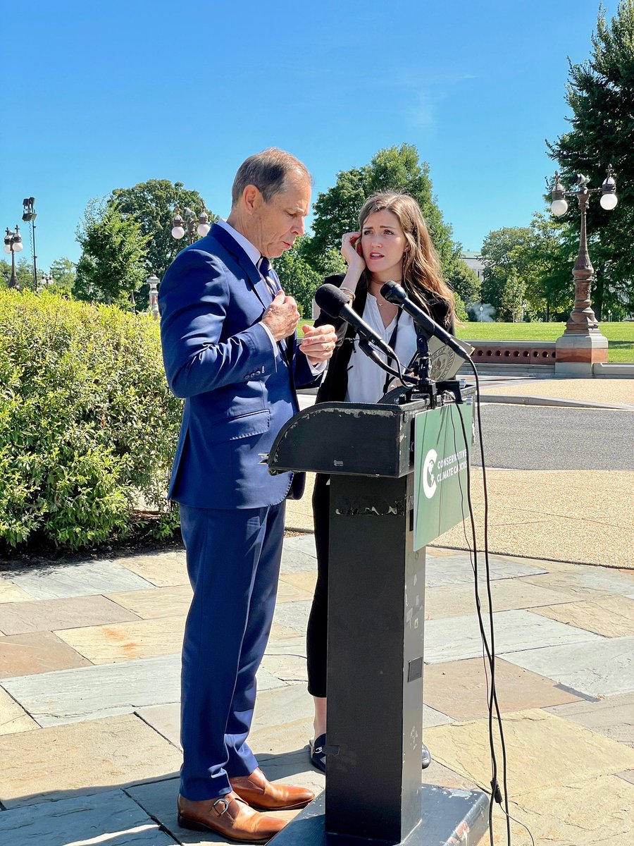 Great day with my boss @RepJohnCurtis launching the <a href="/climate_caucus/">Conservative Climate Caucus</a> with over 50 members— about a quarter of the House Conference! 🌎🌱☀️ (ahh so I DID look as stressed as I felt lol)