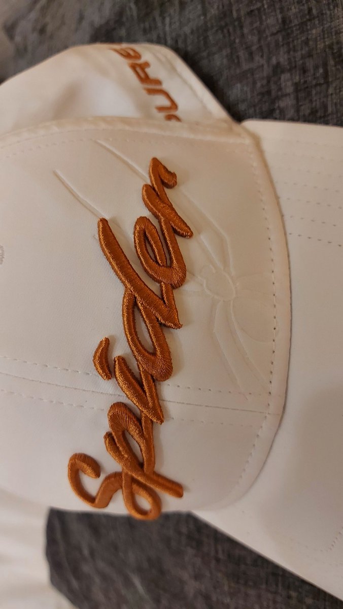 ianroberts1962's tweet photo. What's there not to love about another new @TaylorMadeTour rare as hens teeth very limited #TourSpider cap. ๐ฅ๐ฅ๐๐๐๐ท๐ท๐ท๐ธ๐ธ๐ธ You can never have too many..... can you ???? https://t.co/46nplULjnH