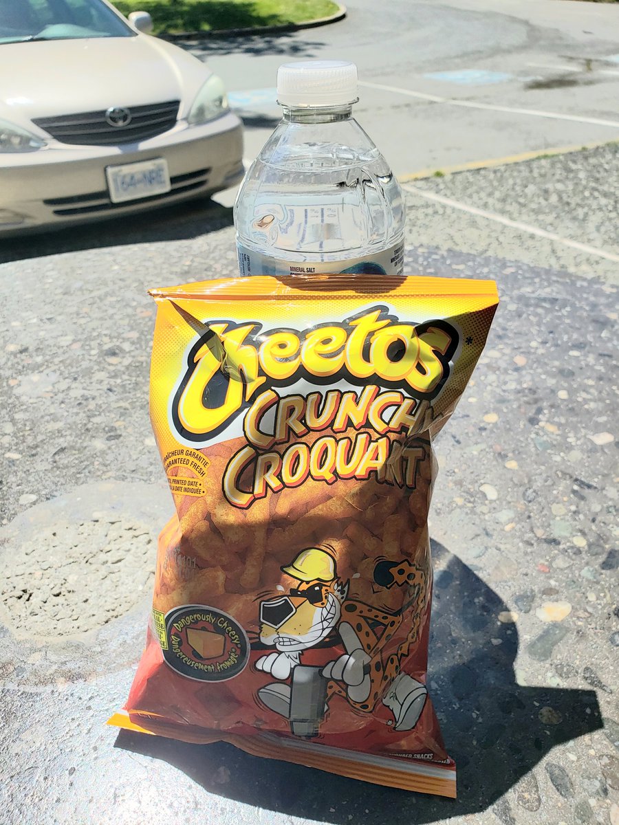 Celebrating @LifelineVanIsle donation #39 the best way I know how. #postdonationcheetos #itsinyoutogive #helpingothers #hydrationforthewin