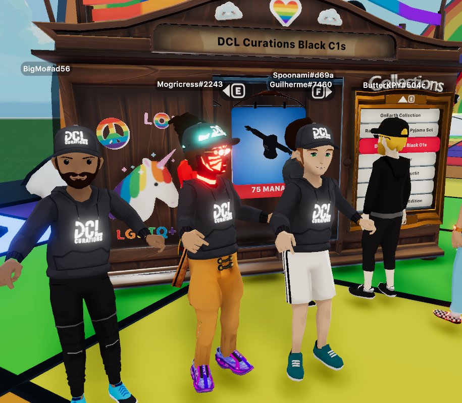 Finally got my IRL Day 1s into #Decentraland and now they're hooked🪝🪝 @MohammadDanial0 <a href="/spencercforrest/">Spencer Forrest</a> <a href="/RecapHomeLoans/">Recap Home Loans</a>