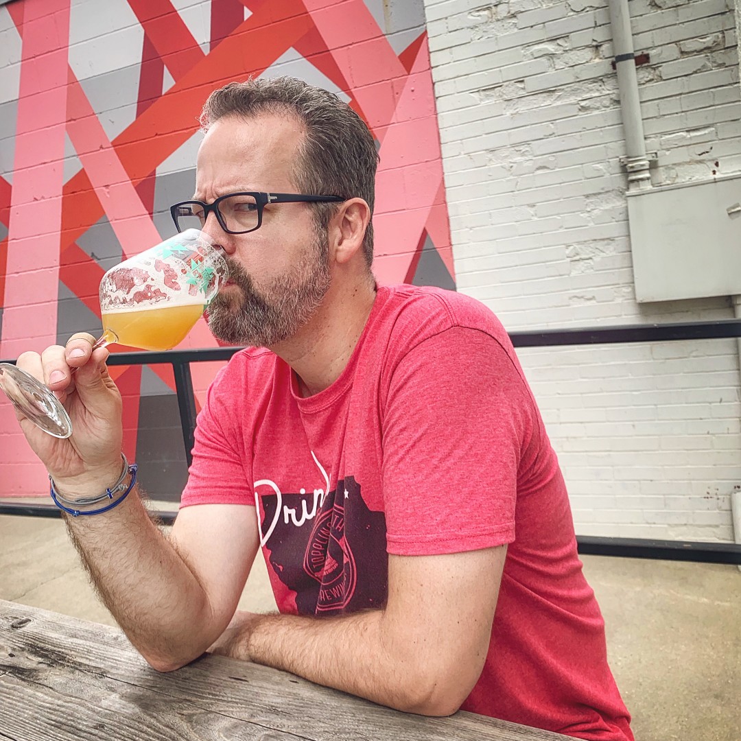 HOUnitedStories's tweet photo. (1/3) “You had to dabble in different things, because you wouldn't want to let your friends down...”
Read Tyler's full #HOUnited story at https://t.co/vNAq7ExMwu!
#IAmHouston #HOUnited #HOUnitedStories #LeadershipHouston #Houston #HoustonTexas https://t.co/x2gamTCSuO