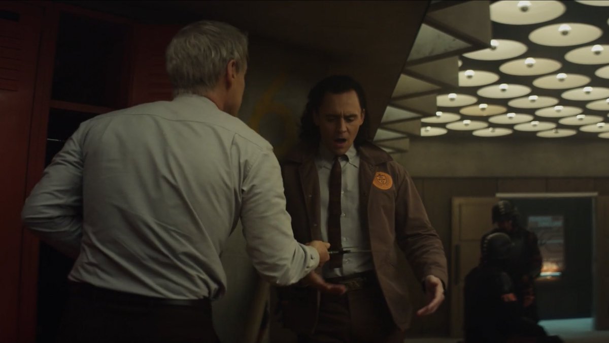 mculokii's tweet photo. #loki #LokiWednesdays 
-
-
-
-
-
alright now that loki is canon bisexual, let’s talk about these scenes https://t.co/7bg14Q0fDj