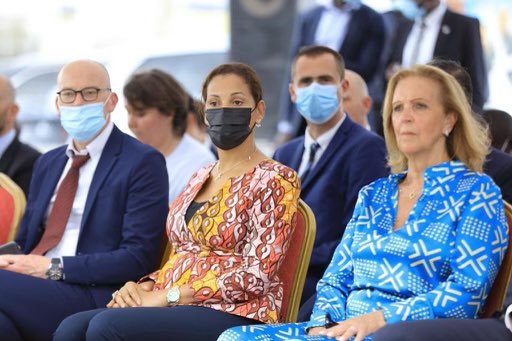 R20Paris's tweet photo. Heureuses et fières d’avoir participé à l’inauguration du projet #LIVES2 un projet inclusif et dynamique
Merci à nos partenaires de nous accompagner https://t.co/PqGOKc2GDT